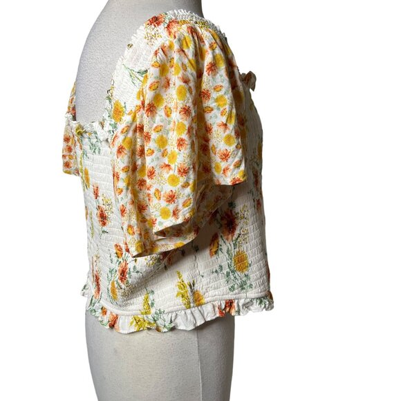 Torrid Women's Warm Sunset Floral Smocked Flutter Sleeve Crop Top Size 3 - Picture 6 of 13